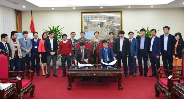 Nghi lễ ký kết thỏa thuận hợp tác giữa Tổng công ty Viglacera và Trường Đại học Kiến trúc Hà Nội